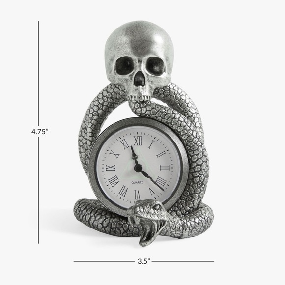 NWT HARRY POTTER GLOW IN THE DARK CLOCK💗💗💗SOLD OUT💗PRICE FIRM💗 - Picture 8 of 8